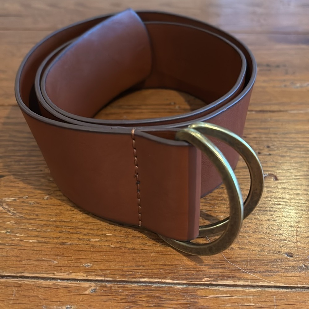 Target Faux Leather Brown Belt with Wraparound Buckle Burnished Edges Size Small - Picture 3 of 8